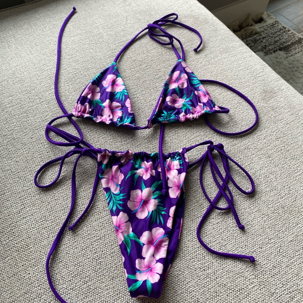 ONLY active listing!! Purple brand new with tags Frankie bikini